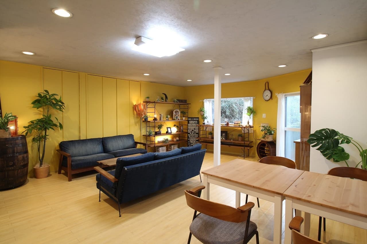 池尻セレクトハウス,壁面色変更